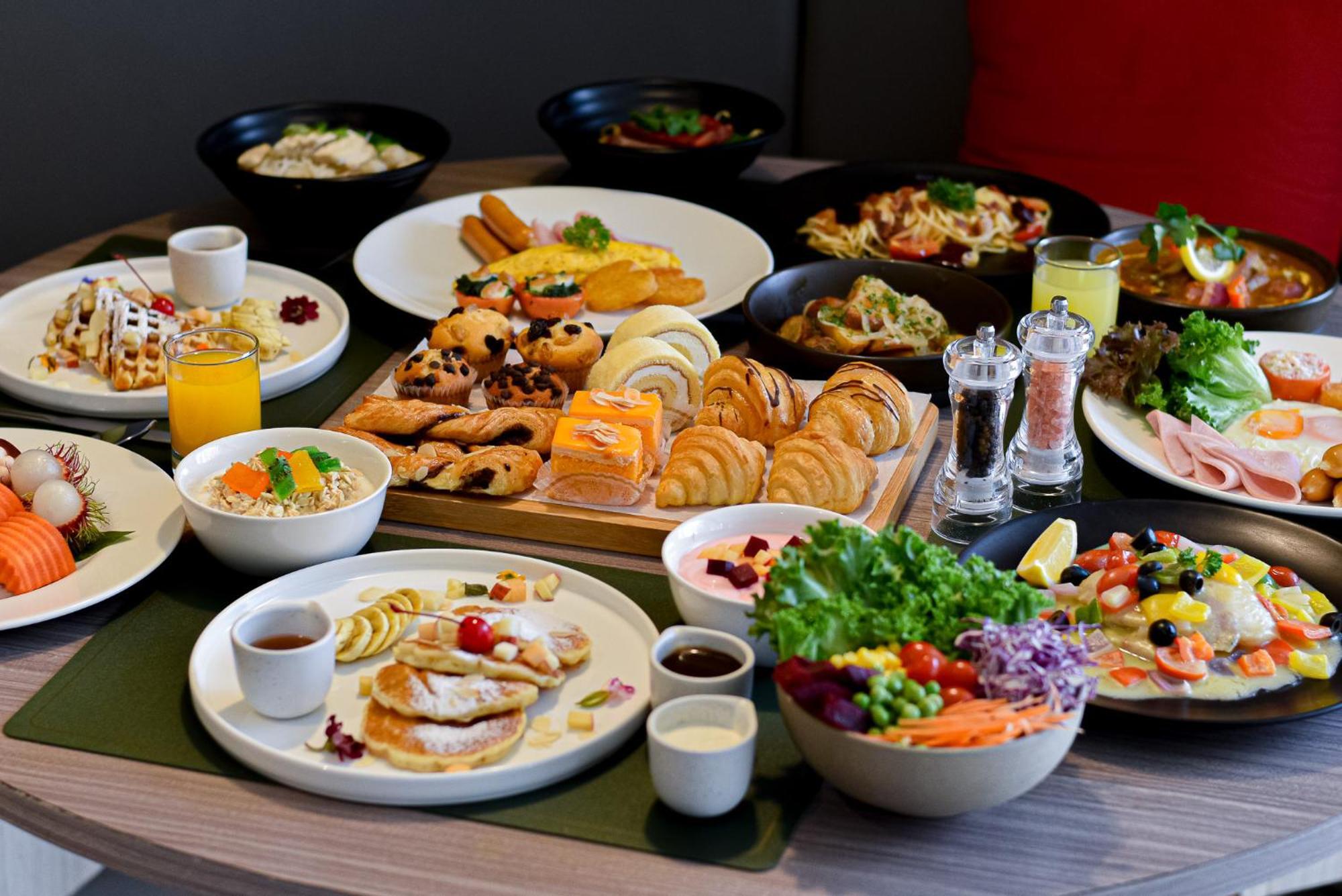 Hilton Garden Silom Hotel Bangkok